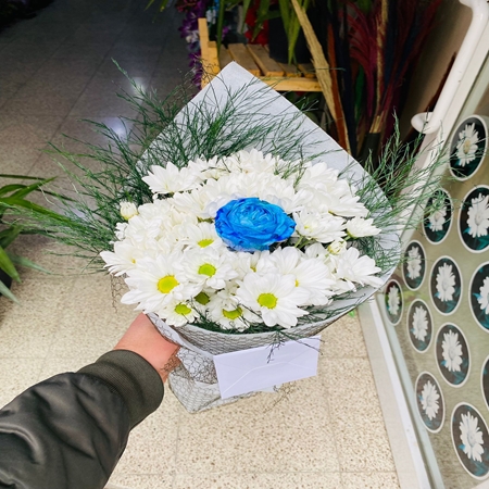 Papatya ve Mavi Gül 1 Adet